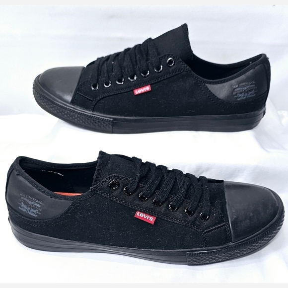 Size 11 Levi's Women's Stan Buck Fashion Sneakers - Picture 3 of 8